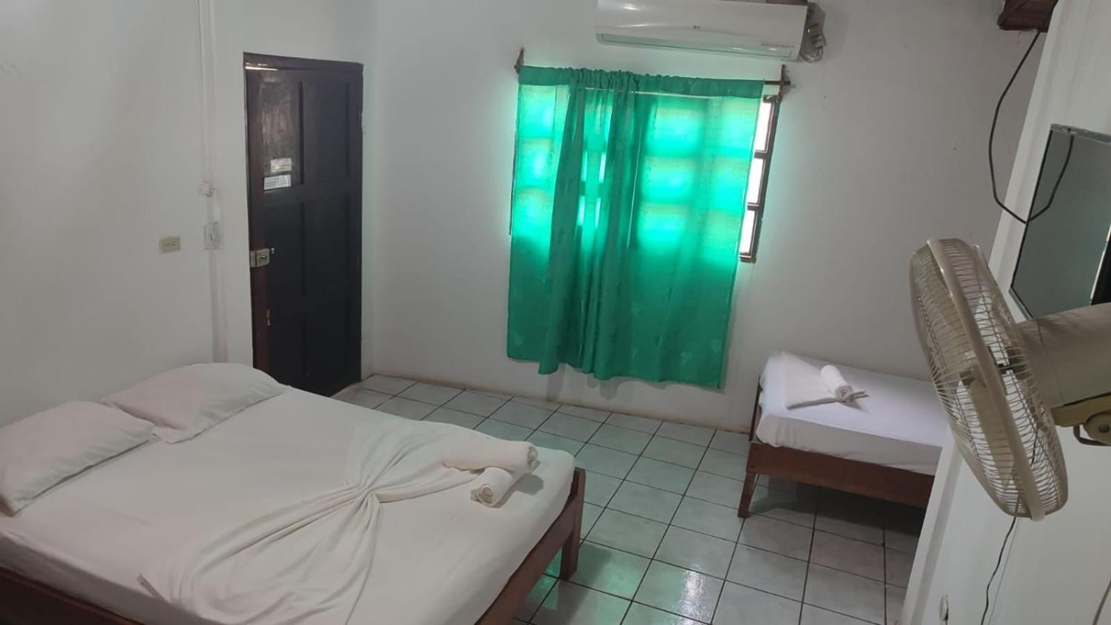 Hotel Ometepetl Moyogalpa Exterior photo